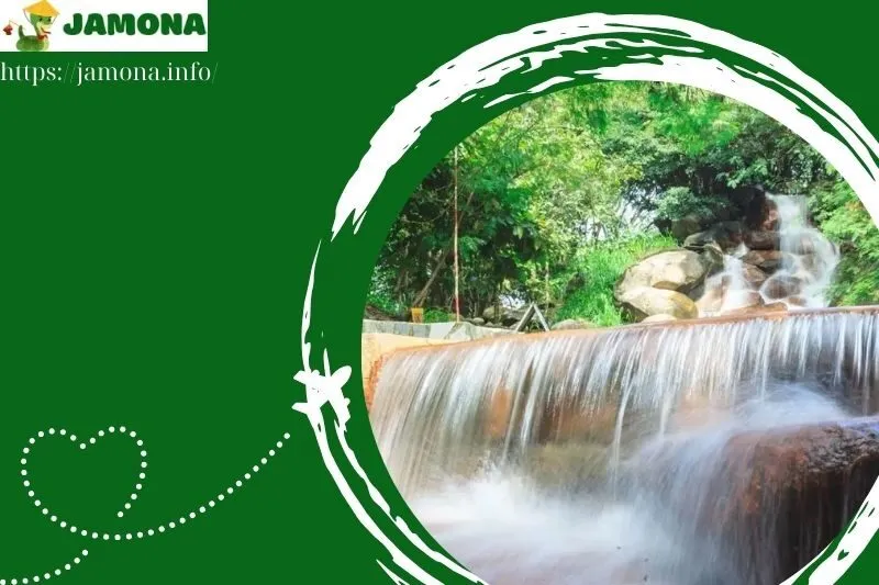 ẩm thực phong phú